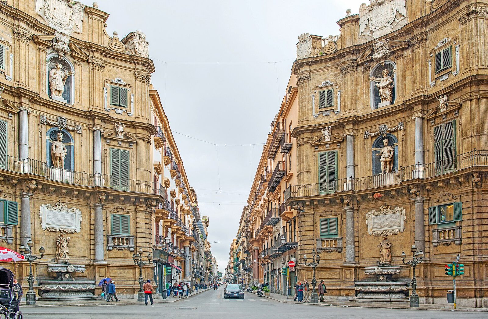 Quattro Canti (Piazza Vigliena)